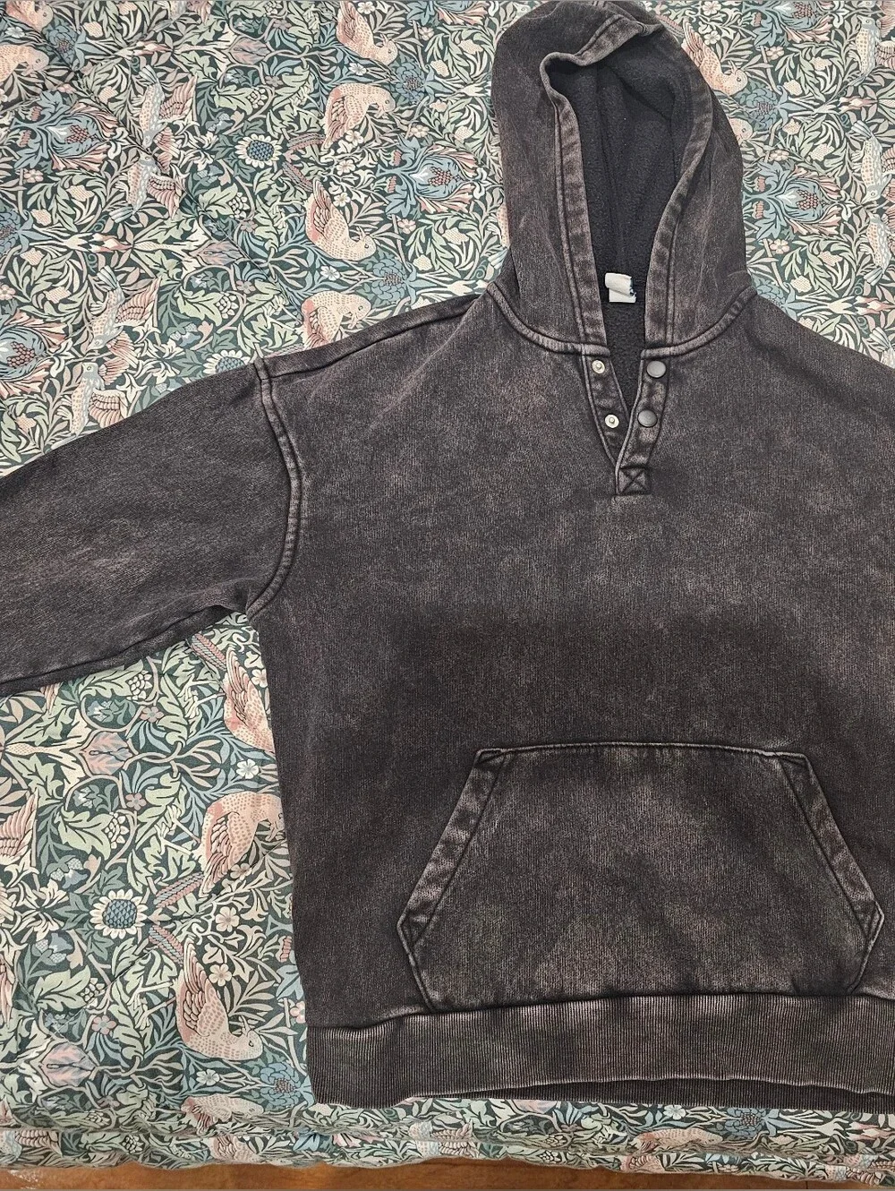 Old Navy Black Wash Snap-Placket Pullover Hoodie